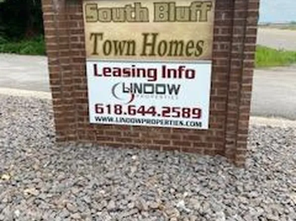230 S Bluff Rd, Collinsville, IL 62234