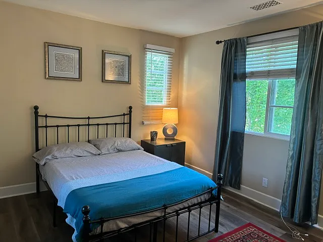 1194 Campbell Ave #3 — Photo 5