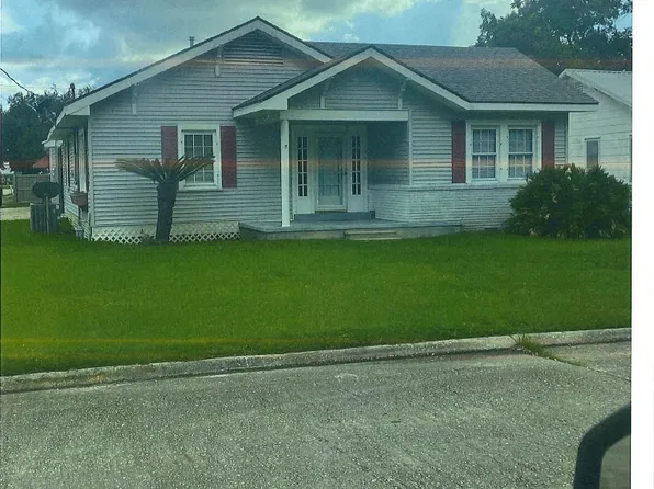 220 Sunset Ave, Houma, LA 70360
