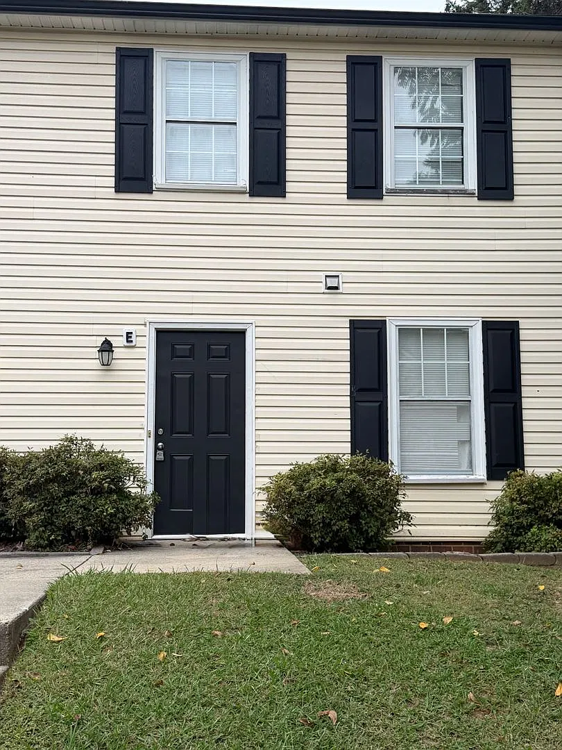 3531 Lynhaven Dr. — Photo 1