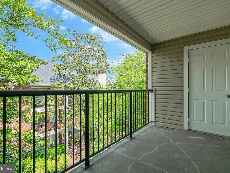 3308 Wyndham Cir #321 — Photo 19