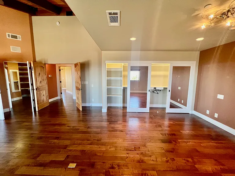 300 Corona Rd — Photo 58