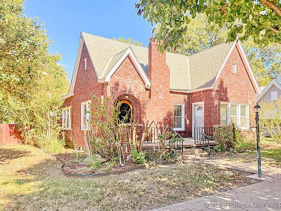 4th image of this home