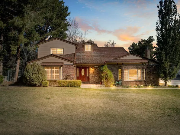 2266 W Washington St, Carson City, NV 89703