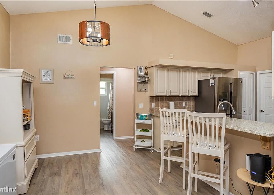 1st image of 1449 Sugarberry Ln
