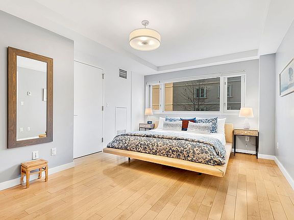 5th image of 253 4th Ave Unit 3D