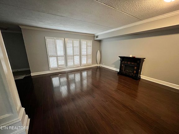 3rd image of 8504 Ankara Ct