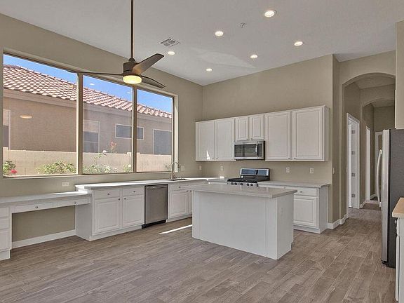 3rd image of 13491 E Estrella Ave