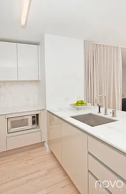 Rented by NOVO | media 130