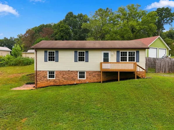 235 Chestnut St, Church Hill, TN 37642