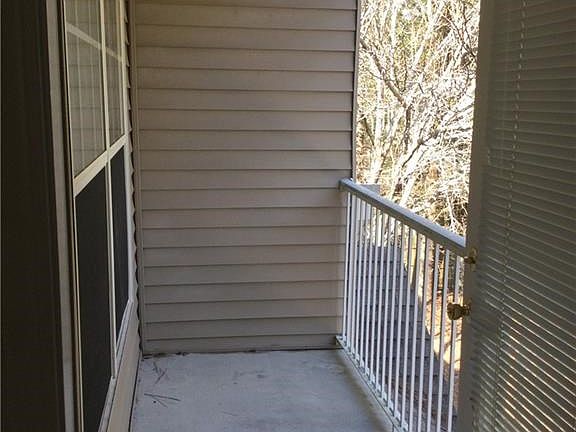 3rd image of 521 Spartan Dr APT 10207