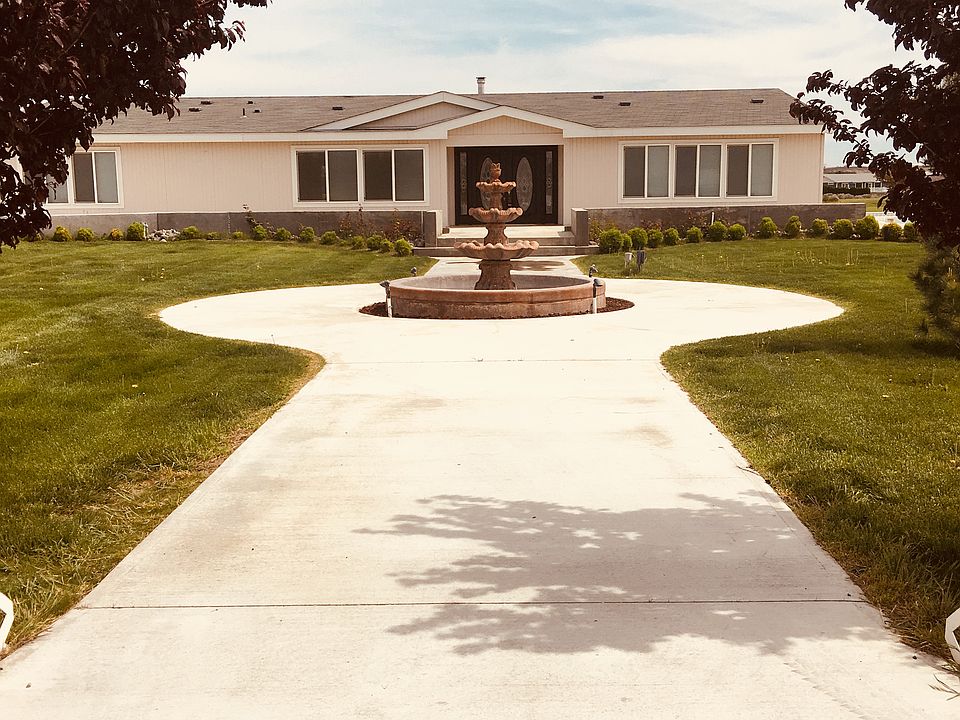 1st image of 603 Desert Aire Dr SW