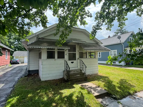 531 Saint Clair Ave, Jackson, MI 49202