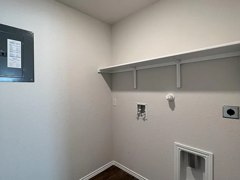 15315 Shortwing — Photo 30
