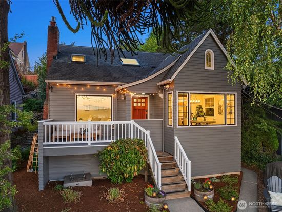 5016 Baker Avenue NW, Seattle, WA 98107