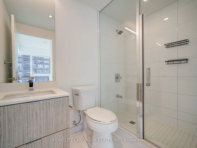 395 Bloor St E #2302 — Photo 20