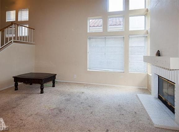 5th image of 697 Twin Peaks Ave