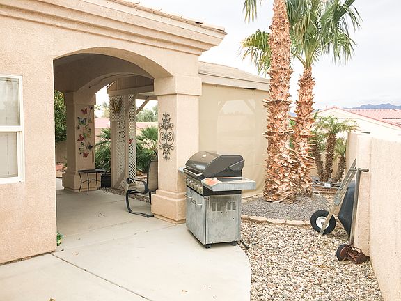 3rd image of 5531 S Club House Ct