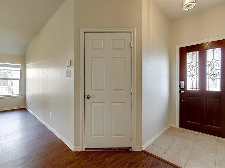 8731 Sunny Gallop Dr — Photo 6