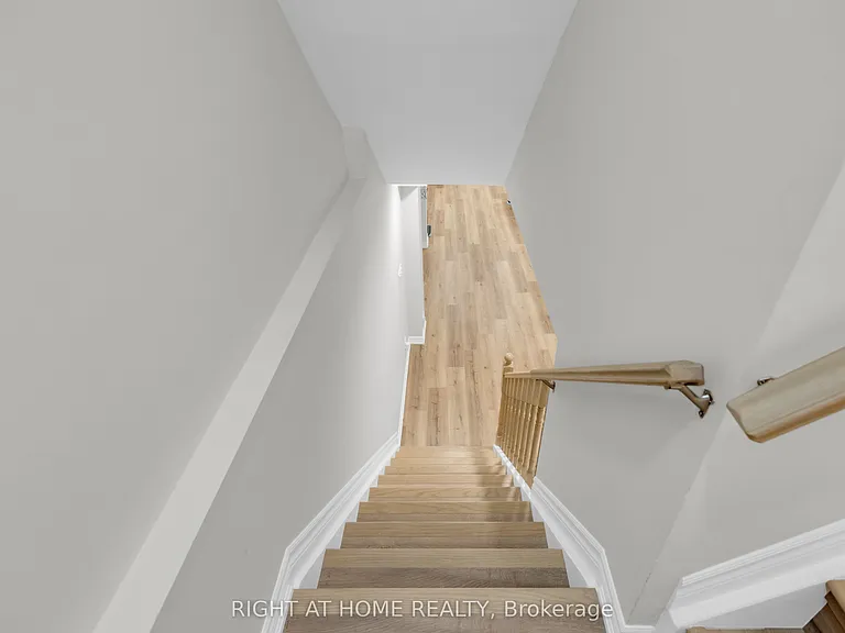 2029 Westmount Dr — Photo 25