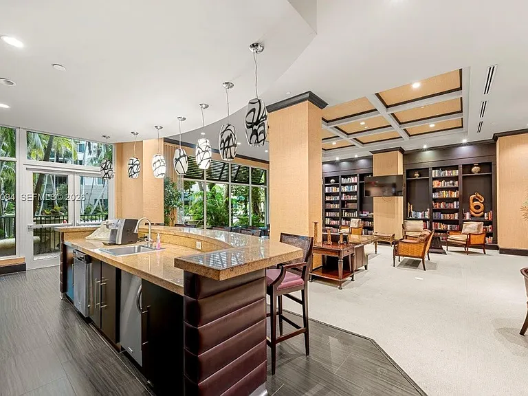 510 NW 84th Ave #620 — Photo 32