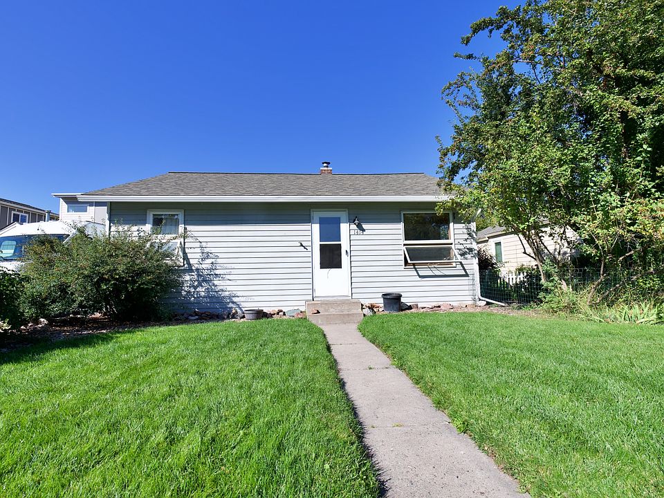 1st image of 1414 S 1st St W