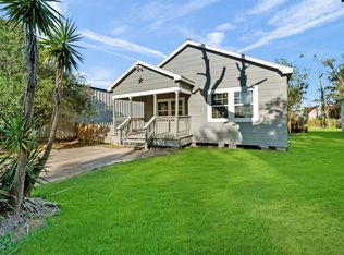 928 Tallow Sq, La Marque, TX 77568