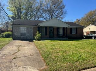 2771 Lake Park Rd, Memphis, TN 38127