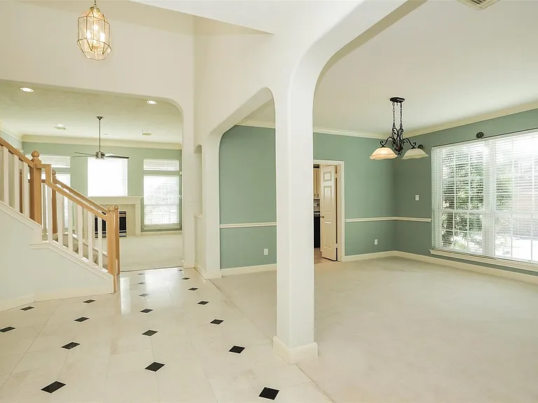 7502 Holly Court Est — Photo 7