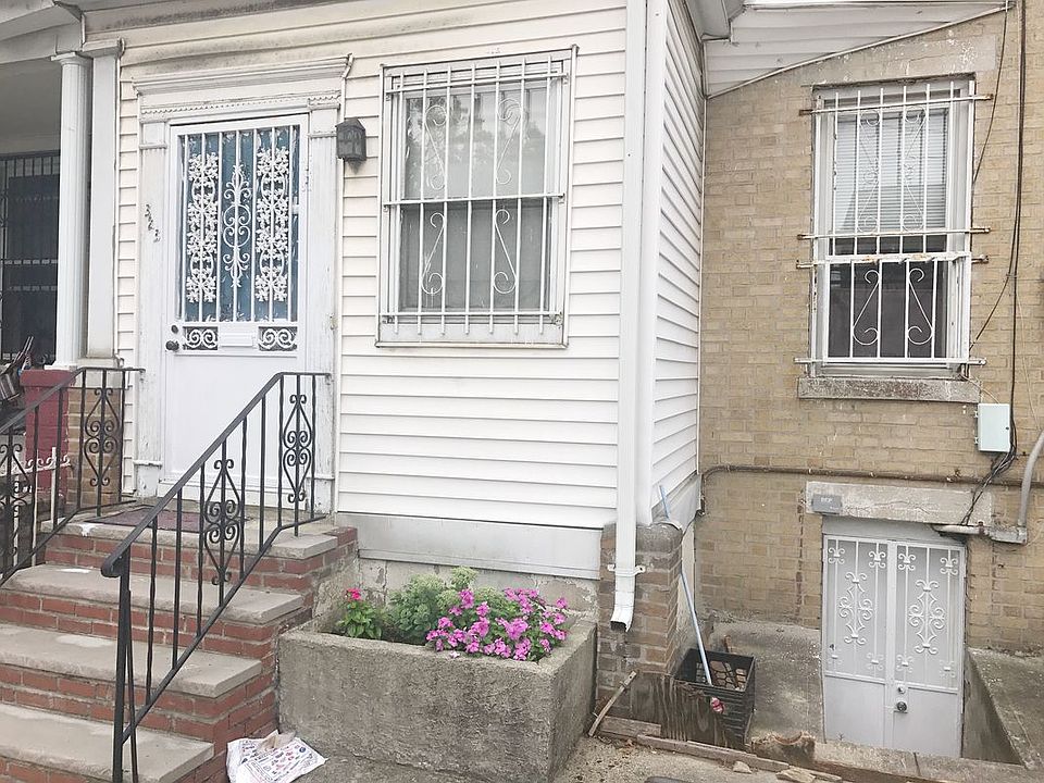 2nd image of 323 Eldert Ln