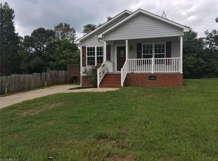 607 Foy Ave, Lexington, NC 27292