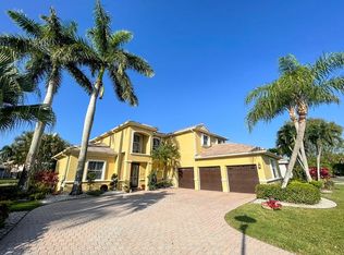 18744 Ocean Mist Dr, Boca Raton, FL 33498