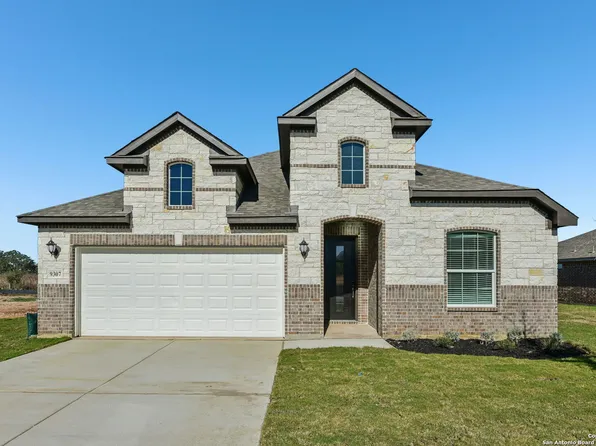 9307 Quail Crest Drive, Schertz, TX 78154