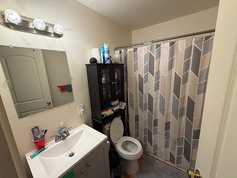 446 Quincy Ave #2 — Photo 14