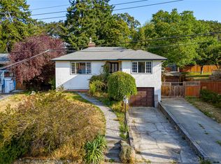1296 Derby Rd, Saanich, BC V8P 1S9