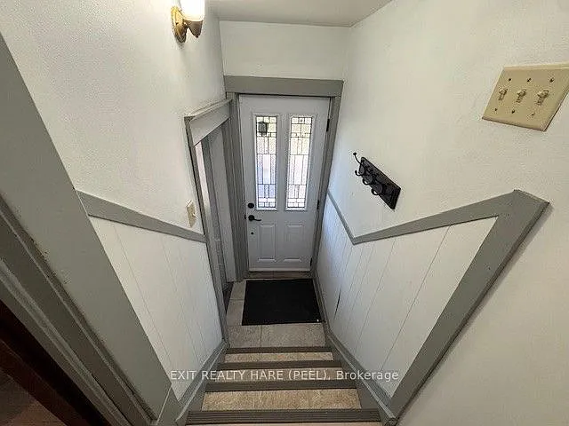 256 Broadway Ave — Photo 37