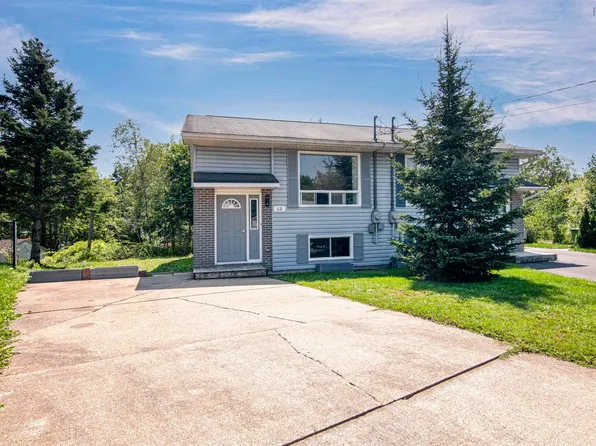 48 Contessa Ct, Lower Sackville, NS B4C 3W4