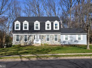 4816 Powell Rd, Fairfax, VA 22032