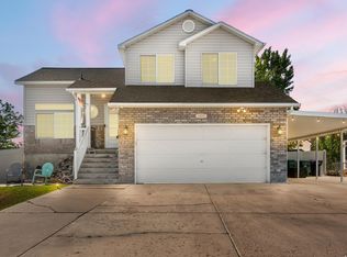 5495 Midland Dr, Roy, UT 84067
