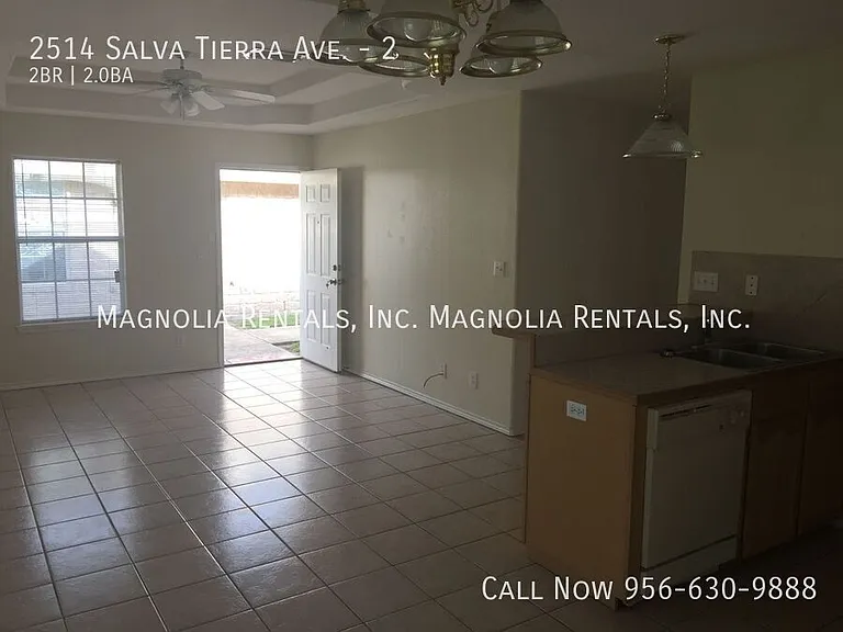 2514 Salvatierra Ave #2 — Photo 6