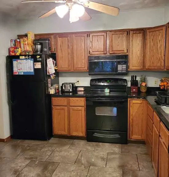 225 S Webster Ave #1 — Photo 6