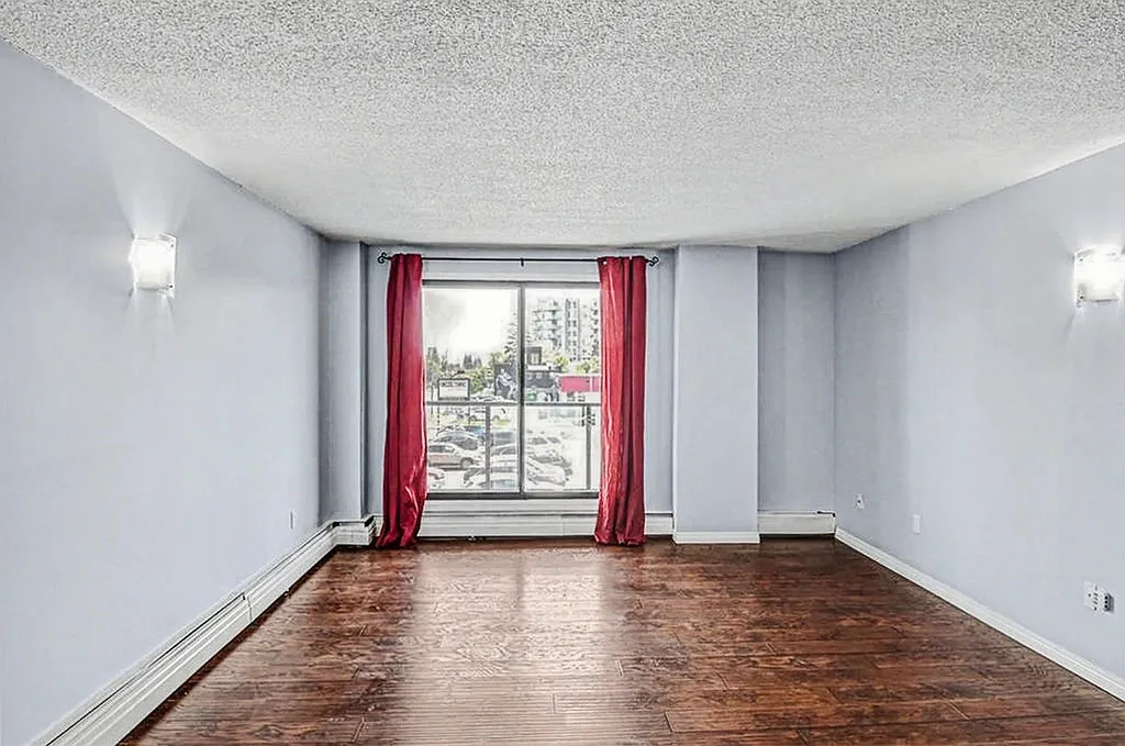 204 Killarney Manor — Photo 2