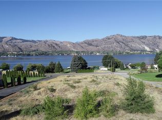 118 Eastlake Rd, Oroville, WA 98844