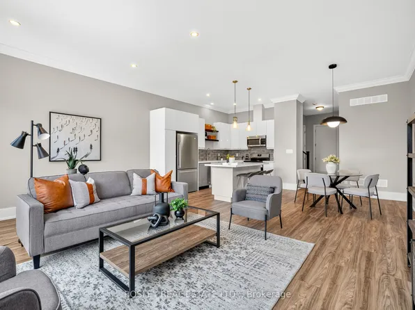 1034 Hansler Rd, Welland, ON L3C 7M5