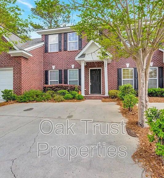 126 Tuscany Ct — Photo 2