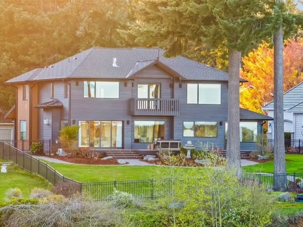 3323 9th Avenue Ct NW, Gig Harbor, WA 98335