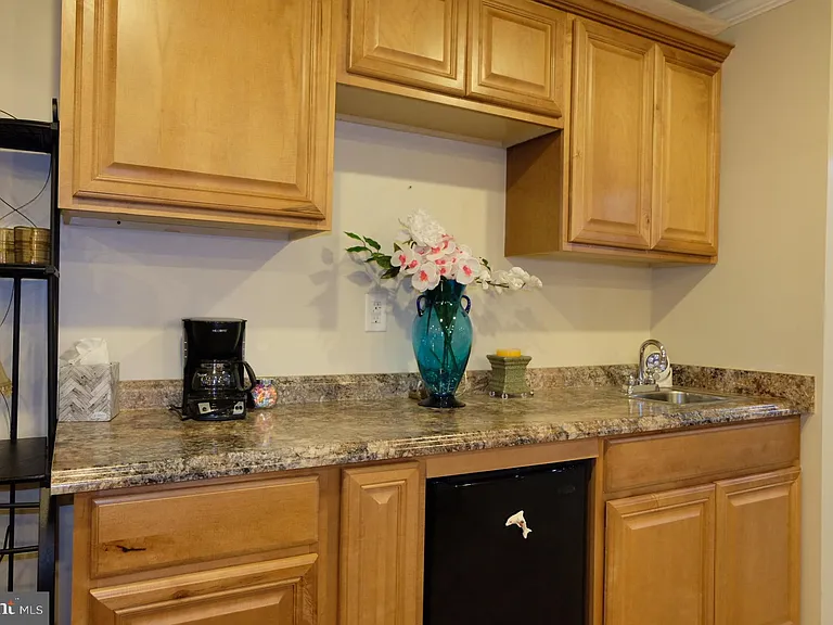 1000 Elbridge Way — Photo 27