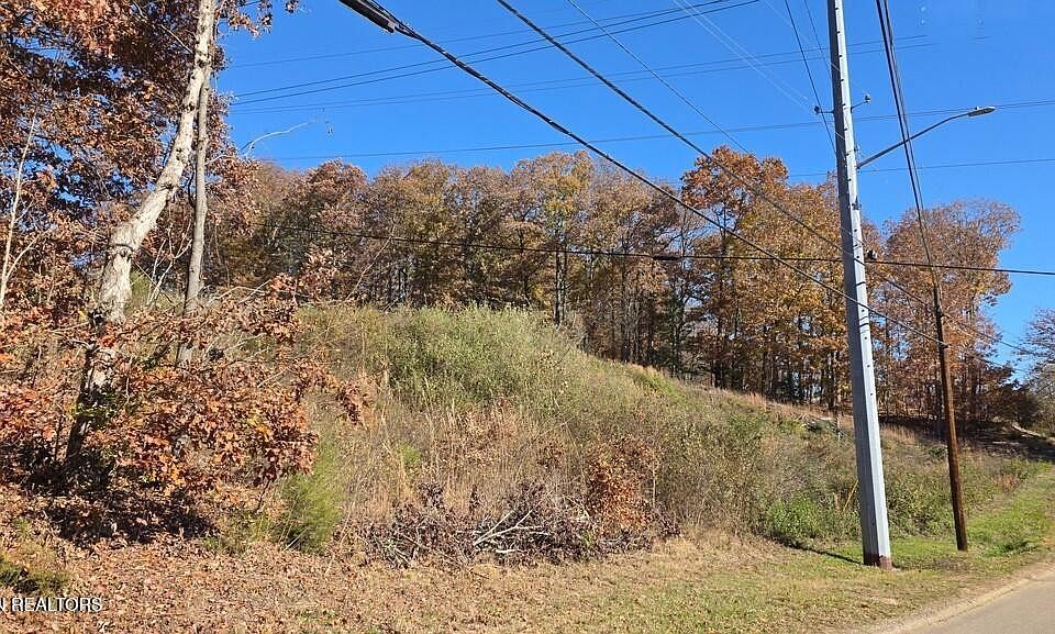 1st image of 0 Silverhill Dr Lot 0