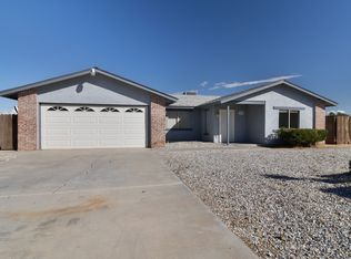 11515 Chimayo Rd, Apple Valley, CA 92308