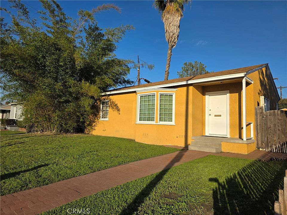 1st image of 3824 Clark Ave